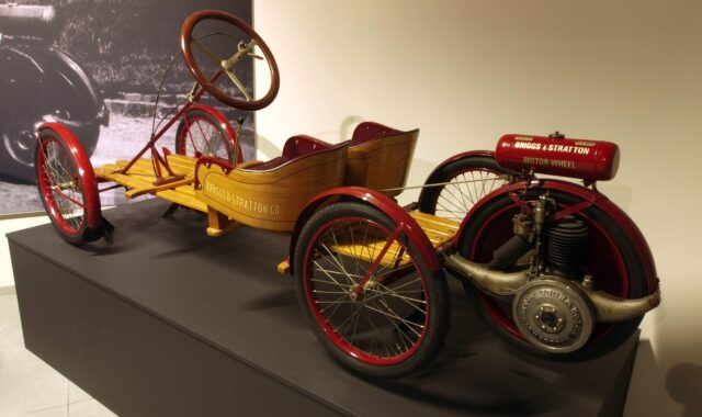 briggs and stratton flyer, 1920, car, automobile, vehicle, motor vehicle, machine, motorcar, auto, classic, vintage, transportation, window, nostalgia, oldster, oldies, beauty, beautiful, lovely, car wallpapers, antique, days gone by, brown car