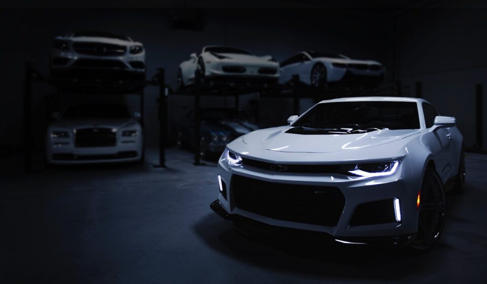 car, garage, dark, auto, workshop, maintenance, vehicle, equipment, tire, black, car wallpapers, automotive, chevrolet, mercedes benz, rools royce, porsche, black car, black garage