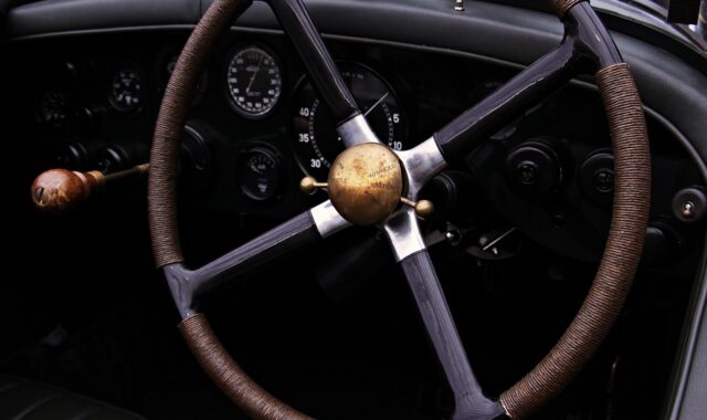 auto, classic, vintage, retro, automotive, vehicle, luxury, steering wheel, speedometer, gears, luxury car, auto, vintage, luxury, luxury, luxury, luxury, luxury