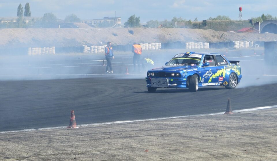 drift, bmw, car, automobile, engine, motor, brake, car wallpapers, transport, german, international, machine, outdoors, smoke, tyre, race, blue smoke