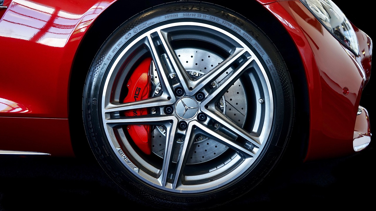 alloy wheel, car, alloy, wheel, auto, transportation, vehicle, automobile, transport, rim, tire, black, speed, tyre, design, automotive, race, rubber, steel, metal, shiny, car wallpapers, chrome, aluminum, luxury, mercedes benz, silver, metallic, bright, red, brake caliper, shine, stainless