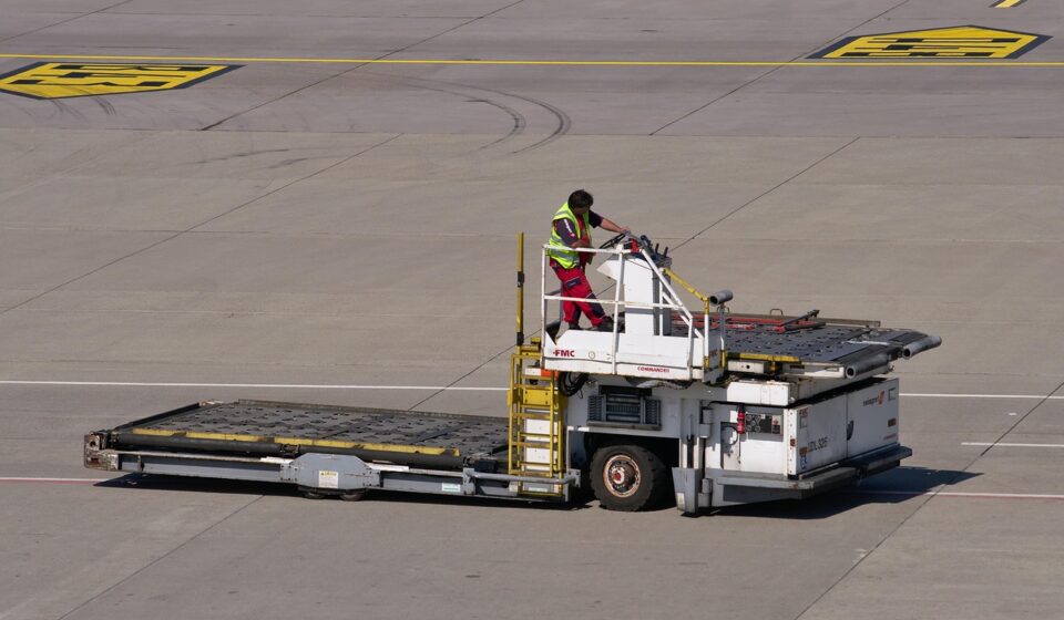 special vehicle, airport, tarmac, work, tractor, airport tractor, workers, transport, vehicle, logistics, container, industry, driver, loading, charge, airport, tarmac, tarmac, tarmac, tarmac, tarmac, vehicle, driver