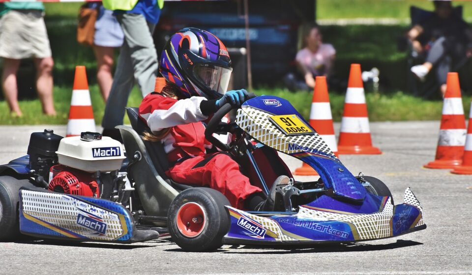 go kart, go kart track, racing, race car driver, motorsport, kart race, kart racing, run, racecourse, vehicle, speed, go kart, go kart, go kart, go kart, go kart