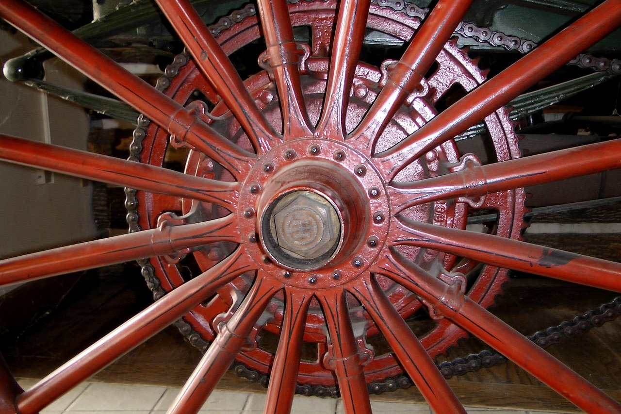 wheel, carriage, wooden wheel, wooden, axle, nature, spokes, transport, old, antique, coach, horse, vehicle, cartwheel