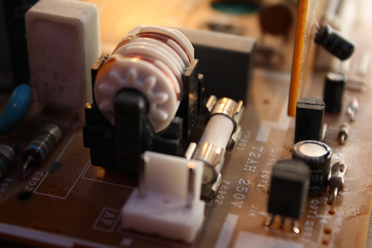 fuse, coil, circuit boards, electronics, old, recycling, resistance, coupling, division, disassembled, open, technical, transistor, fuse, fuse, fuse, fuse, coil, division, technical, technical, technical, transistor, transistor, transistor, transistor, transistor
