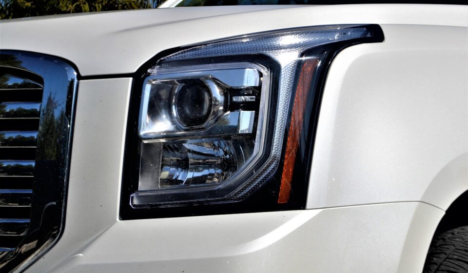 gmc yukon, 4k wallpaper 1920x1080, headlamp, headlight, sports utility vehicle, suv, 4x4, four wheel drive, vehicle, nature, transport, beautiful wallpaper, transportation, free background, sport, auto, laptop wallpaper, wallpaper 4k, utility, automobile, off-road, power, road, travel, hd wallpaper, drive, luxury, speed, truck, wheel, parked, parking lot, automotive design, steel, blue, green, tree, white line, free wallpaper, divider, park, design, mac wallpaper, 4k wallpaper, automotive, wallpaper hd, metal, machine, technology, engineering, angle, close-up, white, opal, glass, star, bus, convertible, jeep, limousine, motor, pickup, ride, station wagon, van, wagon, bucket, buggy, compact, conveyance, coupe, hardtop, hatchback, heap, jalopy, junker, motorcar, roadster, sedan, windows wallpaper, full hd wallpaper, desktop backgrounds, cool backgrounds, subcompact, wheels, wreck, clunker, gas guzzler, touring car, background, screen saver