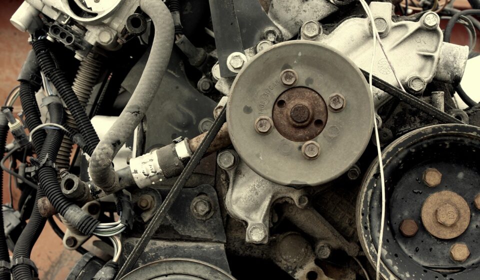 engine, vehicle, gears, belts, motor, auto, power, metal, automobile, automotive, machine, transportation, car wallpapers, equipment, industry, hoses, nuts, bolts, circle, machinery, car, wires