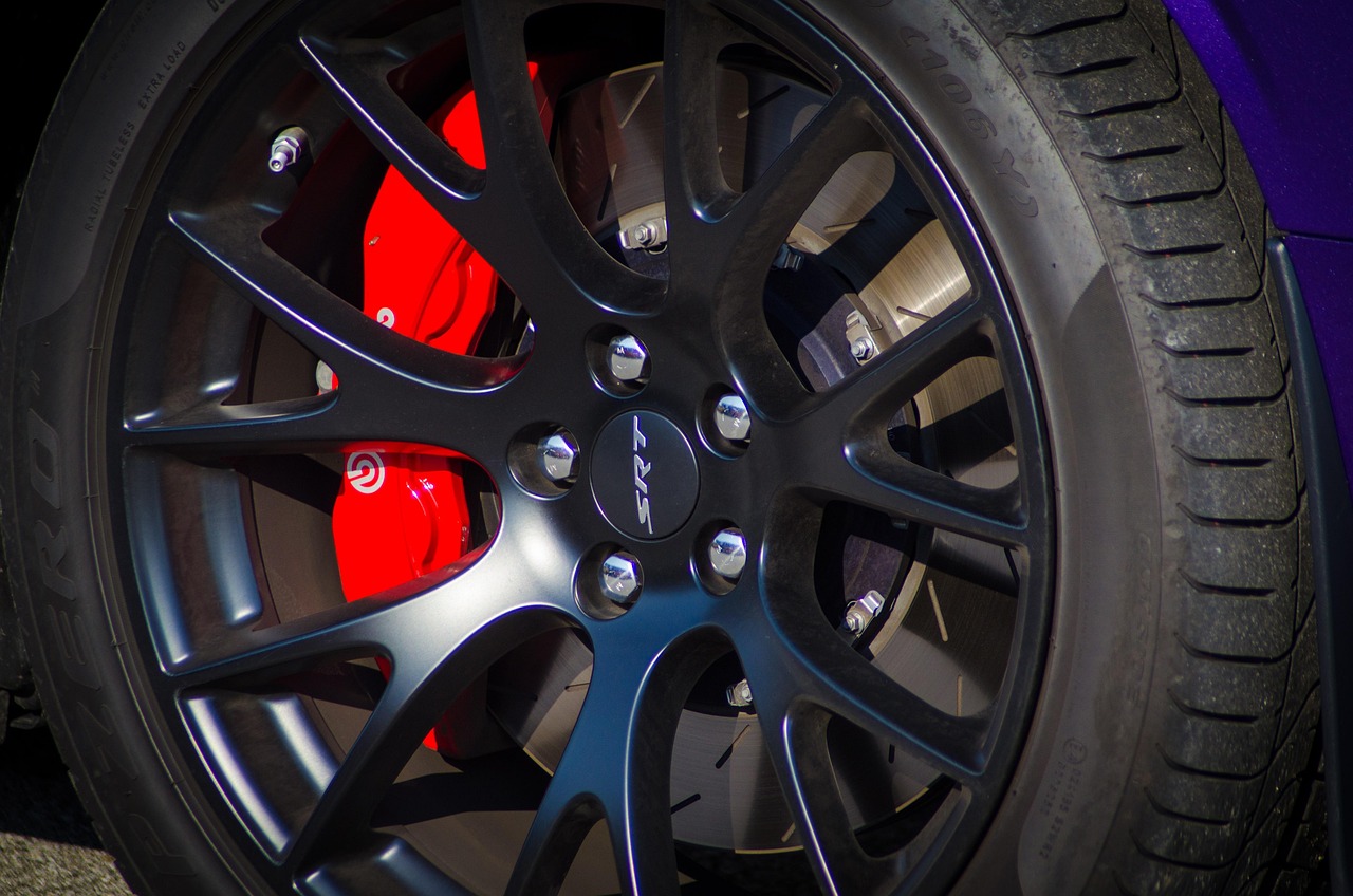 wheel, brakes, vehicle, car, auto, automobile, technology, transportation, tire, service, disk, automotive, repair, metal, disc, transport, garage, sport, steel, black, mechanic, design, maintenance, rim, speed, white, car wallpapers, workshop, tyre, circle, engine, shiny, machine