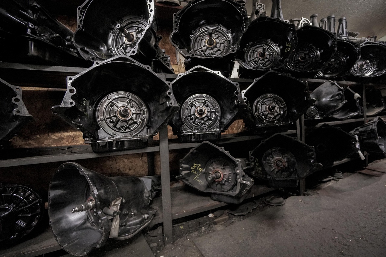 transmission, car part, auto body, mechanics, car wallpapers, repair, workshop, motor, auto, machine, drive, car, mechanic, garage, tool, gray car, gray body, gray tools, gray garage