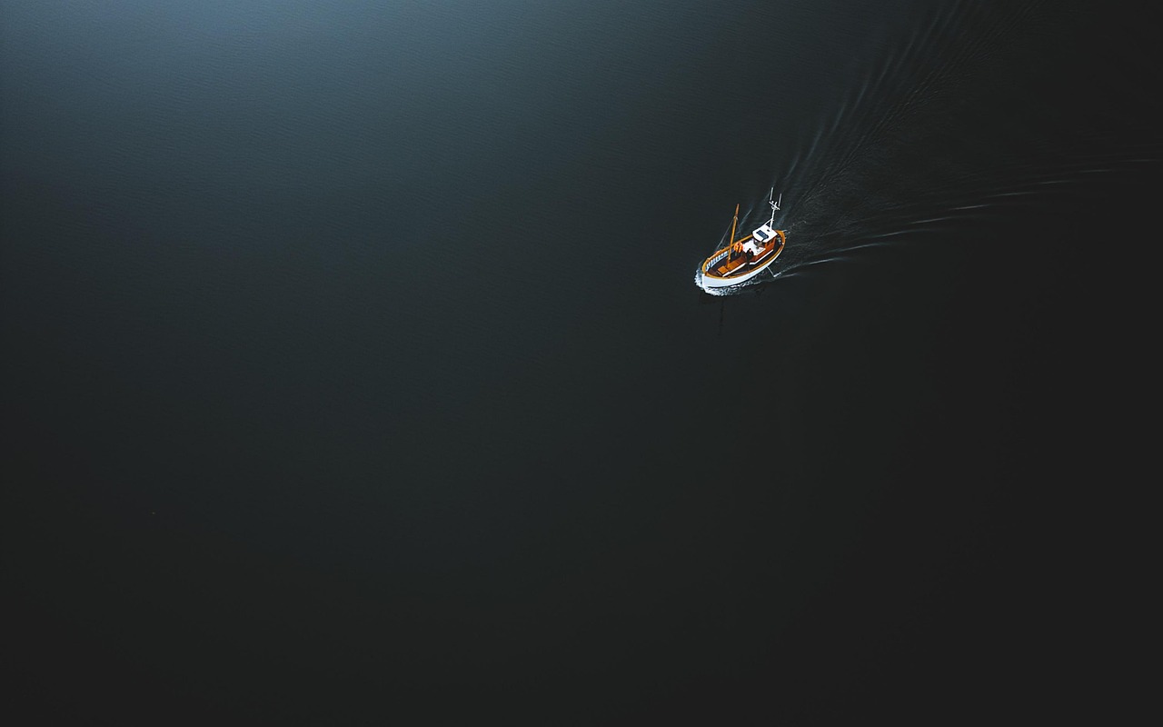 boat, fishing boat, sea, minimalism, nature, aerial perspective, ocean