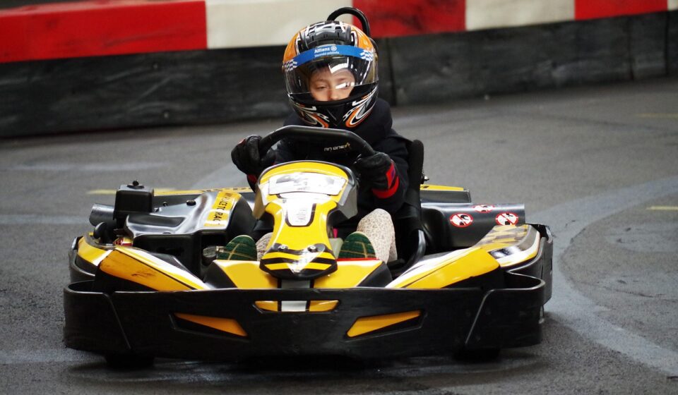 helmet, race, ride, racer, speed, go-kart, racer, go-kart, go-kart, go-kart, go-kart, go-kart