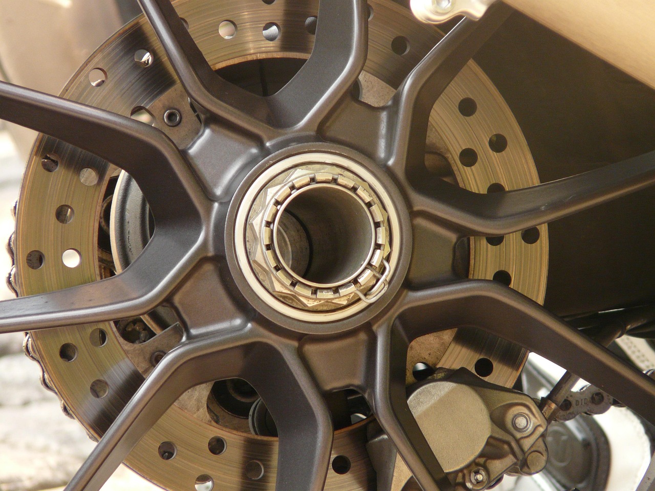 brake, rim brake, motorcycle, brake, brake, brake, brake, brake, motorcycle, motorcycle, motorcycle